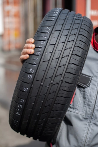 фото протектора и шины Atrezzo Elite Шина Sailun Atrezzo Elite 225/60 R17 99V