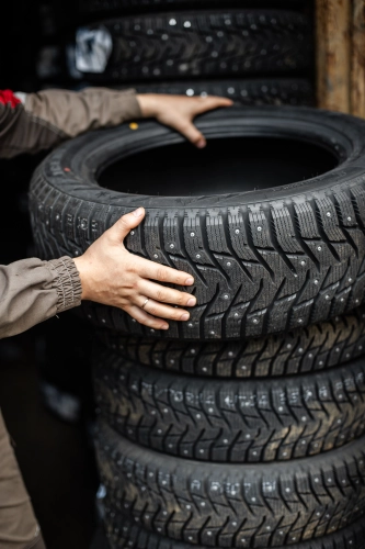 фото протектора и шины Ice Blazer WST3 Шина Sailun Ice Blazer WST3 165/80 R13 83T