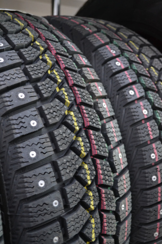 фото протектора и шины Brina Nordico V-522 Шина Viatti Brina Nordico V-522 225/55 R16 95T